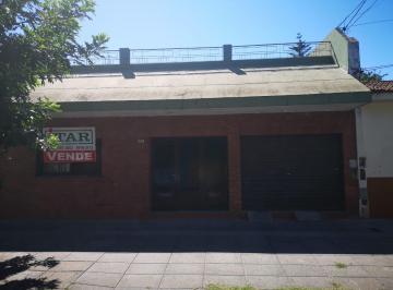 Casa de 5 ambientes, Villa Soldati · Casa en Alquiler de 4 Dorm. C/ Cochera en Villa Soldati
