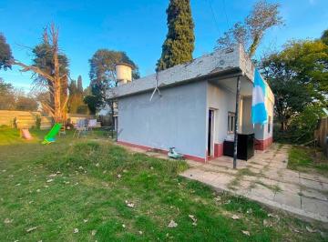 Casa · 50m² · 2 Ambientes · 2 Cocheras · Casa a Reparar: Udaondo: 2 Amb: 300 m²