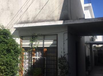 PH · 75m² · 3 Ambientes · Haedo Norte 1 Cda Estacion P. H en Duplex 3 Ambientes con Patio Alquilado Solo in
