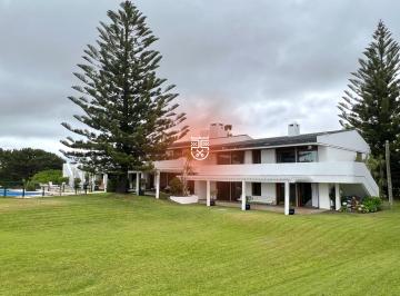 Casa de 8 ambientes, Uruguay · Espectacular Casa en Primera Línea en Solanas - Punta Ballena