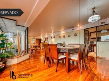 Departamento · 180m² · 4 Ambientes · 1 Cochera · Piso en Diagonal Pueyrredon y San Martin