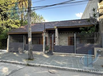 Casa · 124m² · 4 Ambientes · 3 Cocheras · Chalet en Venta 4 Amb. Villa Sarmiento