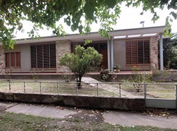 Casa de 4 ambientes, San Rafael · Casa 3 Dorm. 3 Baños