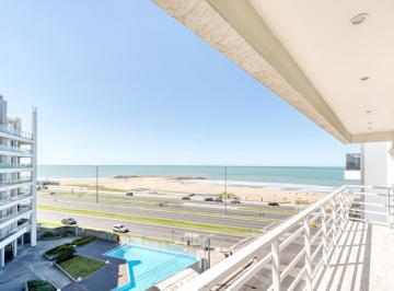 Departamento · 90m² · 3 Ambientes · 1 Cochera · Departamento - La Perla