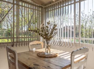 Casa · 240m² · 5 Ambientes · Barrio Privado El Lucero - Casa en Venta