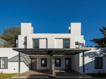 Casa · 165m² · 3 Ambientes · ¡Oportunidad! ¡Housing en Villa Belgrano con Dormitorio en Planta Baja!