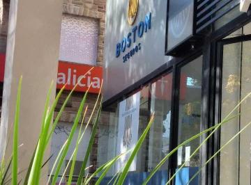 Local comercial · 240m² · Moderno Local Sobre Calle Guemes Apto Diversos Destinos