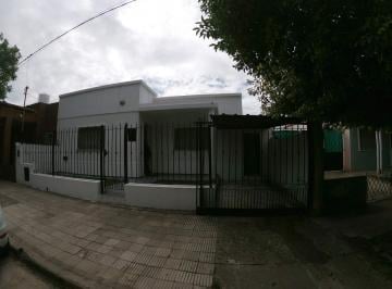 Foto · Apto Credito Bancor Casa Dos Dorm. Patio