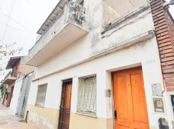 PH de 3 ambientes, Avellaneda · Hermoso PH de 3 Amb con Dos Patios y Amplia Terraza Apto Credito!