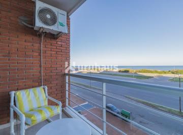 Foto1 · Venta Apartamento un Dormtiorio Playa Brava Primera Linea Vista Al Mar