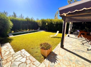 Casa · 75m² · 3 Ambientes · 1 Cochera · Casa en Tierra de Sueños 3