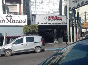 Local comercial , Lanús · Local en Alquiler Sobre 25 de Mayo - Lanus Oeste