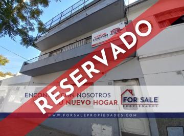 Departamento de 2 ambientes, Villa Lugano · Departamento Tipo PH de 2/3 Ambientes Al Frente con Balcón – Apto Crédito