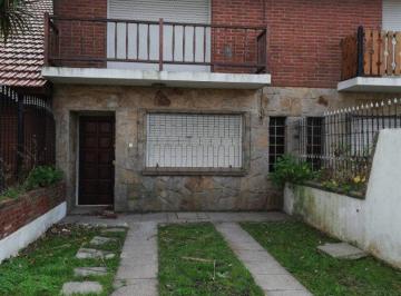 Casa · 110m² · 4 Dormitorios · 1 Cochera · Dúplex en Punta Mogotes Oportunidad