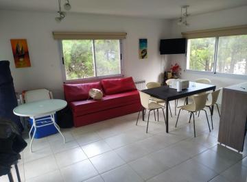 Departamento · 75m² · 2 Dormitorios · Departamento Tres Ambientes con Cochera
