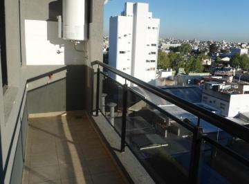 Departamento · 49m² · 2 Ambientes · Excelente Departamento - Centro de San Martin. Guemes 2200