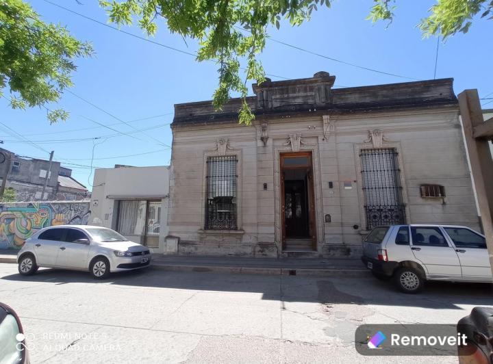 Casa · 221m² · 5 Ambientes