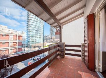 Casa · 207m² · 7 Ambientes · 1 Cochera · Casa - Playa Grande