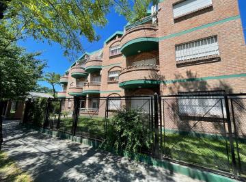 Departamento de 2 ambientes, Esteban Echeverría · Apto Credito! Departamento 2 Amb C/cochera en Venta. Monte Grande