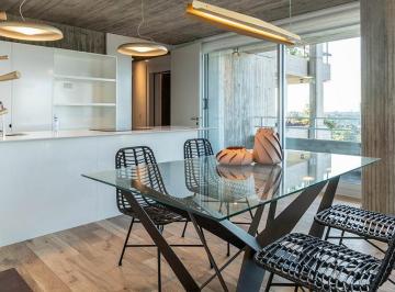 Departamento · 125m² · 8 Ambientes · 1 Cochera · Departamento - Arroyito