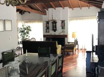 Casa de 4 ambientes, Maipú · Casa en Club Campo