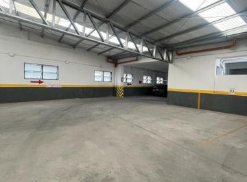 Garage · 2700m² · 95 Cocheras · Cochera - Barracas