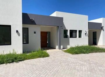 SER-SER-4187_2 · Venta de Casa 4 Ambientes en Miralagos Club de Campo, Brands