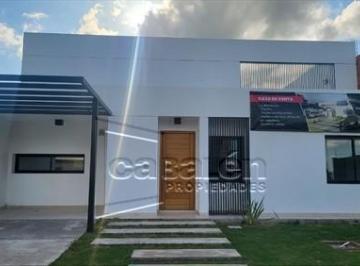 Casa · 125m² · 4 Ambientes · Solares de Manantiales. Casa de 3 Dorm. en Planta Baja. Asador en Terraza.