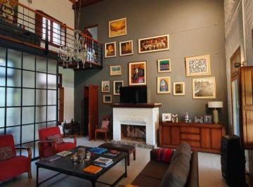 Casa · 310m² · 3 Dormitorios · 1 Cochera · El Paso