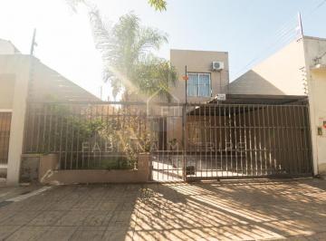 Casa · 200m² · 4 Ambientes · 2 Cocheras · Impecable Casa Minimalista en Venta 4 Ambientes
