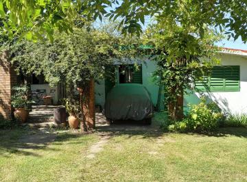 Casa de 4 ambientes, San Antonio de Arredondo · Alquilo Casa Dos Dorm.