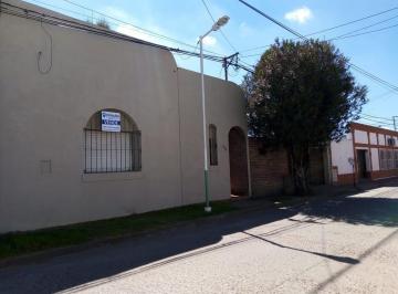 Casa · 150m² · 4 Ambientes · 1 Cochera · Casa en Venta con Tres Habitaciones en Ranchos, General Paz, Bs As.