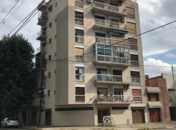 Departamento de 4 ambientes, Floresta · Departamento 3 Amb + Escritorio - Cohera - Floresta Aranguren 4408