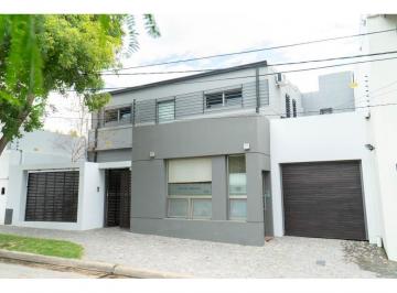 Casa de 4 ambientes, Zárate · Venta Casa en Mitre 475, Zárate