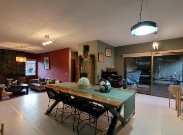 Casa de 3 ambientes, Mendiolaza · Excelente Casa en Country La Serena, Mendiolaza. en Una Planta.