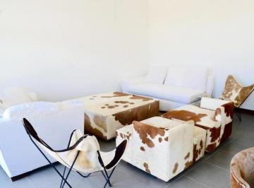Departamento · 72m² · 3 Ambientes · 1 Cochera · Dpto. en Manero