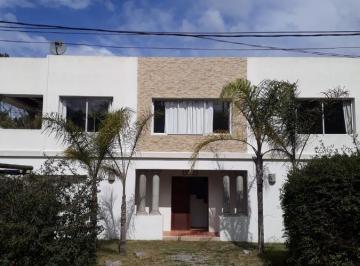 Casa · 160m² · 3 Ambientes · 1 Cochera · 2 Dorm. | Montoya - La Barra