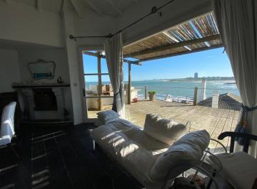 Departamento · 220m² · 5 Ambientes · 1 Cochera · Terrazas de La Barra