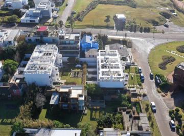 Departamento de 4 ambientes, Uruguay · Alquiler de 3 Dorm. con Parrillero y Vista Al Mar Manantiales
