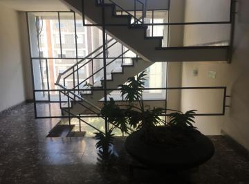 Oficina comercial , Córdoba · Piso Entero en Edificio Tyta. Chacabuco 187