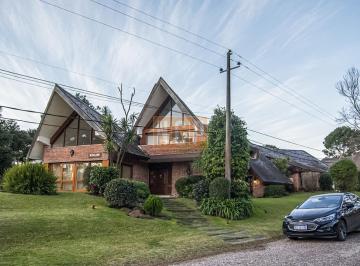 Foto1 · Hermosa Casa en Venta en Punta del Este