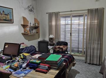 Casa · 61m² · 3 Ambientes · Venta Casa 3 Ambientes 2 Dorm. en Santos Lugares