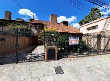 Casa de 5 ambientes, Bahía Blanca · Witcomb 1700