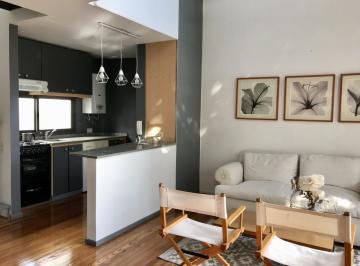 Departamento de 2 ambientes, San Isidro · Alquiler Equipado, con Cochera y Pileta.