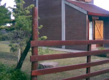Casa de 3 ambientes, Mar de Ajó · Chalet Amueblado Mar de Ajó, Costa Atlántica.