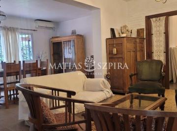 Casa · 160m² · 5 Ambientes · 3 Cocheras · Excelente Propiedad en Parque Leloir