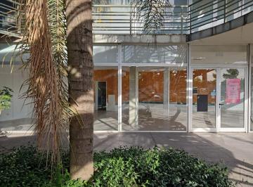 Local comercial , Pilar · Apto Crédito Local / Oficina Planta Baja Verdi 57/ 114 m²