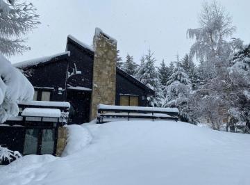 Casa · 250m² · 5 Ambientes · Dueño Directo - Bariloche - Base Villa Cerro Catedral, Casa 1