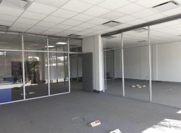 Local comercial · 852m² · 30 Cocheras · Local en Venta en San Isidro