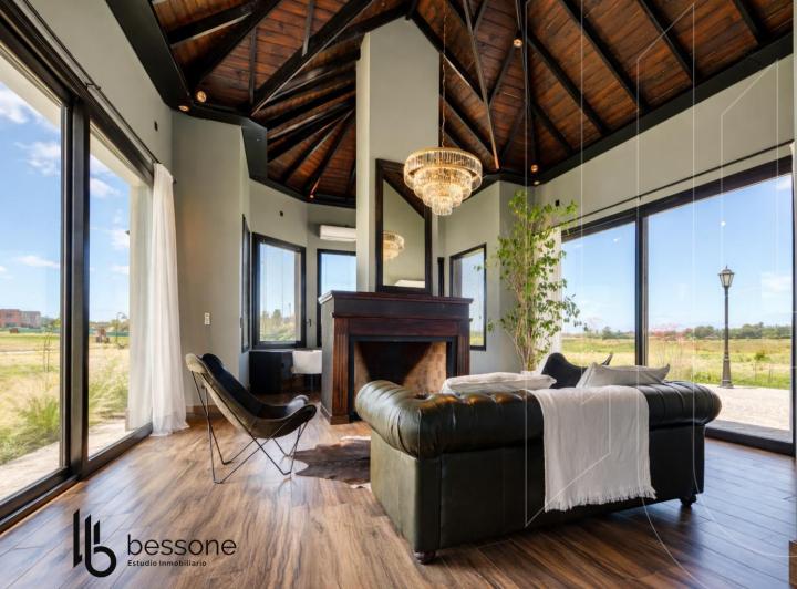 Terreno · 632m² · 1 Ambiente · 1 Cochera